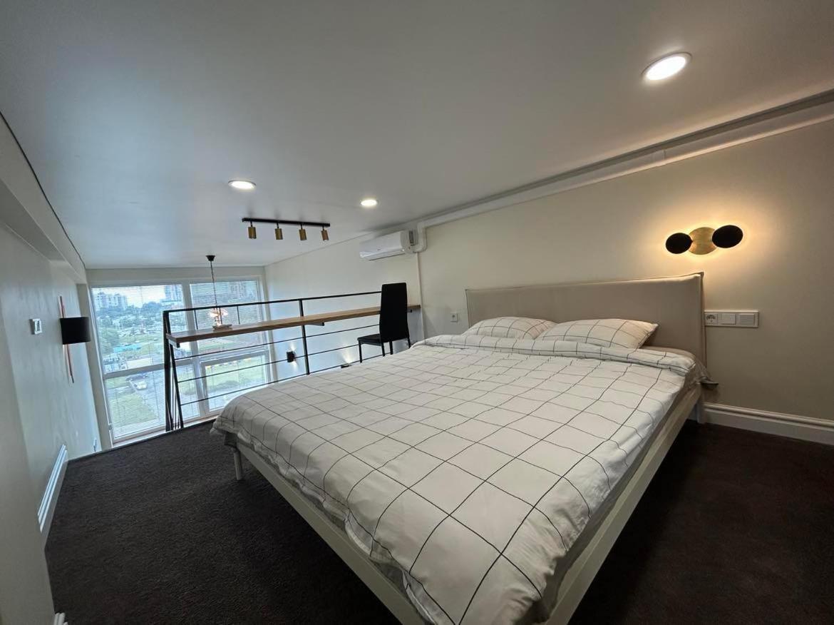 Stylish&Cozy Loft Zuvedra Near City Center Vilna Exterior foto
